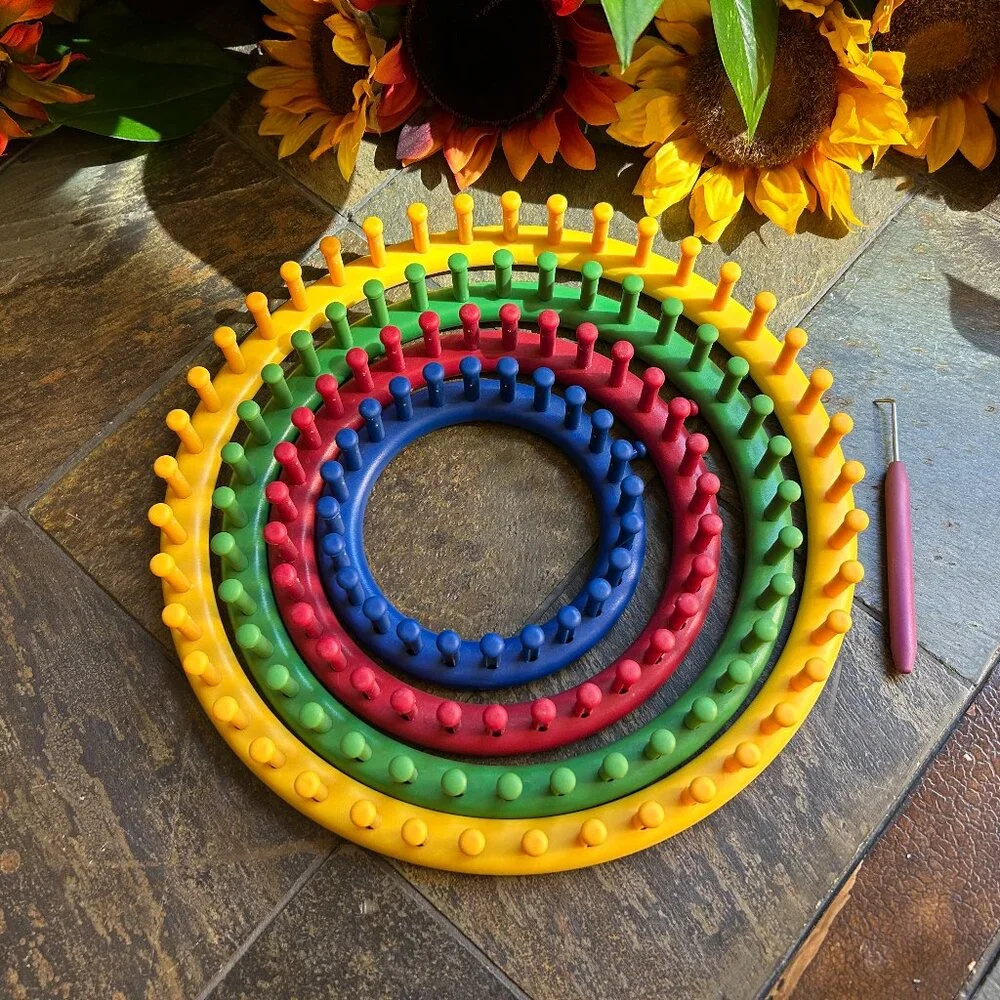 Knifty Knitter Circular Knitting Looms – Set of 4